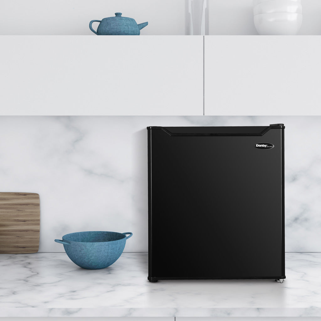 Danby 1.6 cu. ft. Compact Fridge in Black - (DAR016B1BM) - DANBY