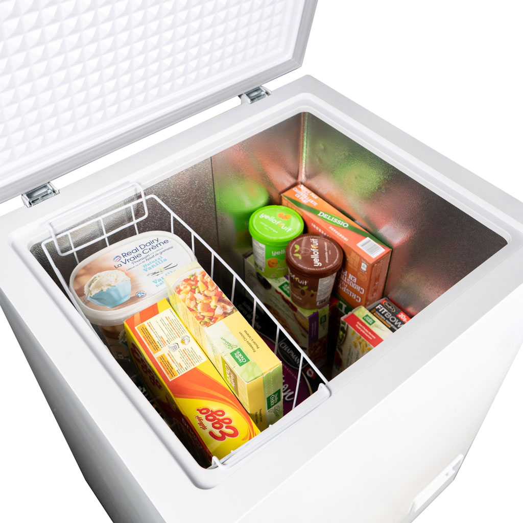 Danby 5.0 cu. ft. Square Model Chest Freezer DOE - (DCF050A5WDB)
