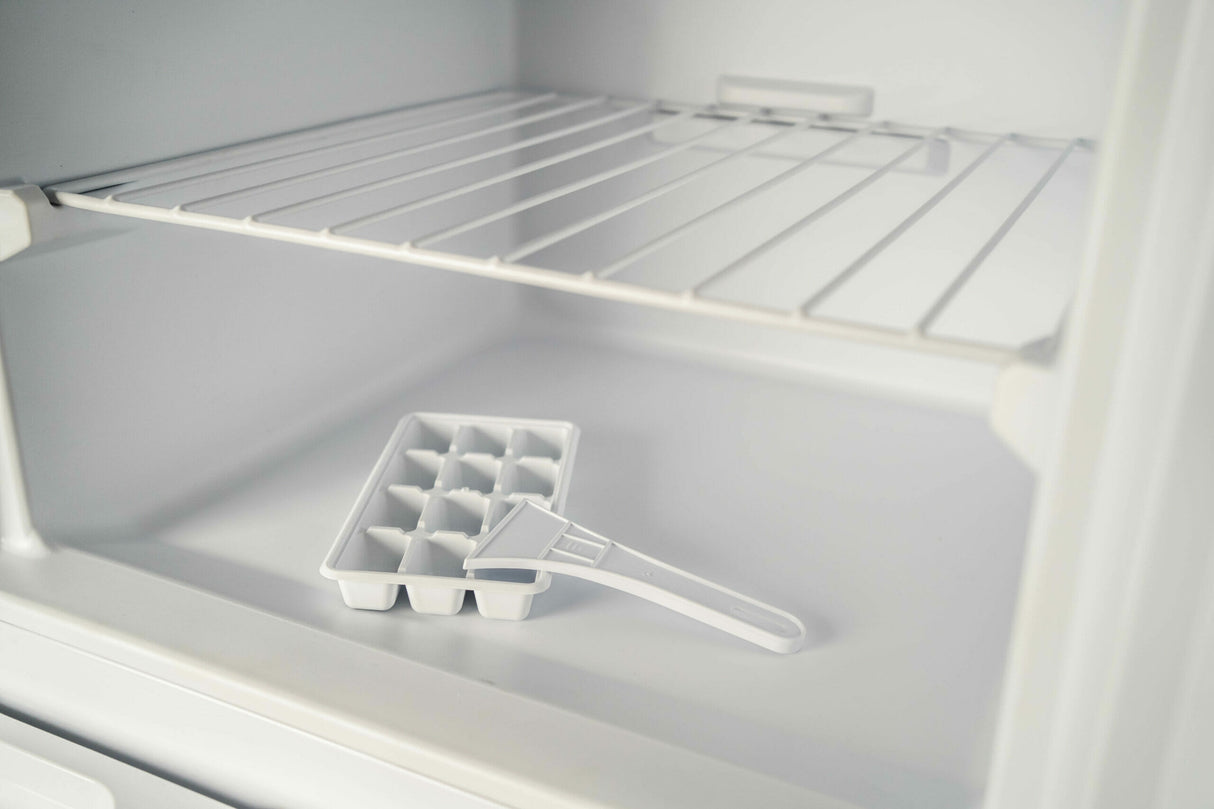 Danby DPF074V1WDB included ice tray and scraper