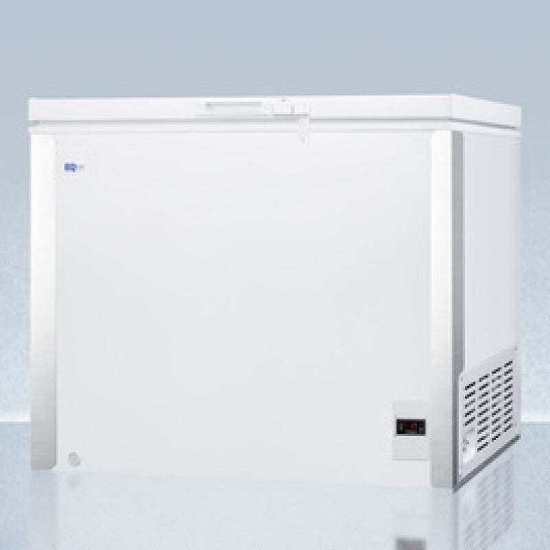 8 CU.FT. Chest Freezer - (EQFF72)
