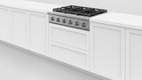 Fisher & Paykel CPV3-366-L Professional Rangetop installed in modern kitchen