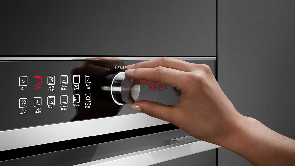 Fisher & Paykel OB24SCDEX1 24" Series 7 Contemporary Oven, 11 Function - Product Detail View