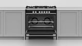 Fisher & Paykel OR36SCG4B1 range interior oven detail feature