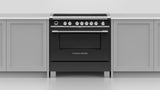 Fisher & Paykel OR36SCI6B1 range exterior kitchen feature