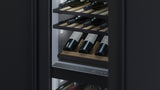 Fisher & Paykel RS2484VR2K1 optimal wine care feature detail