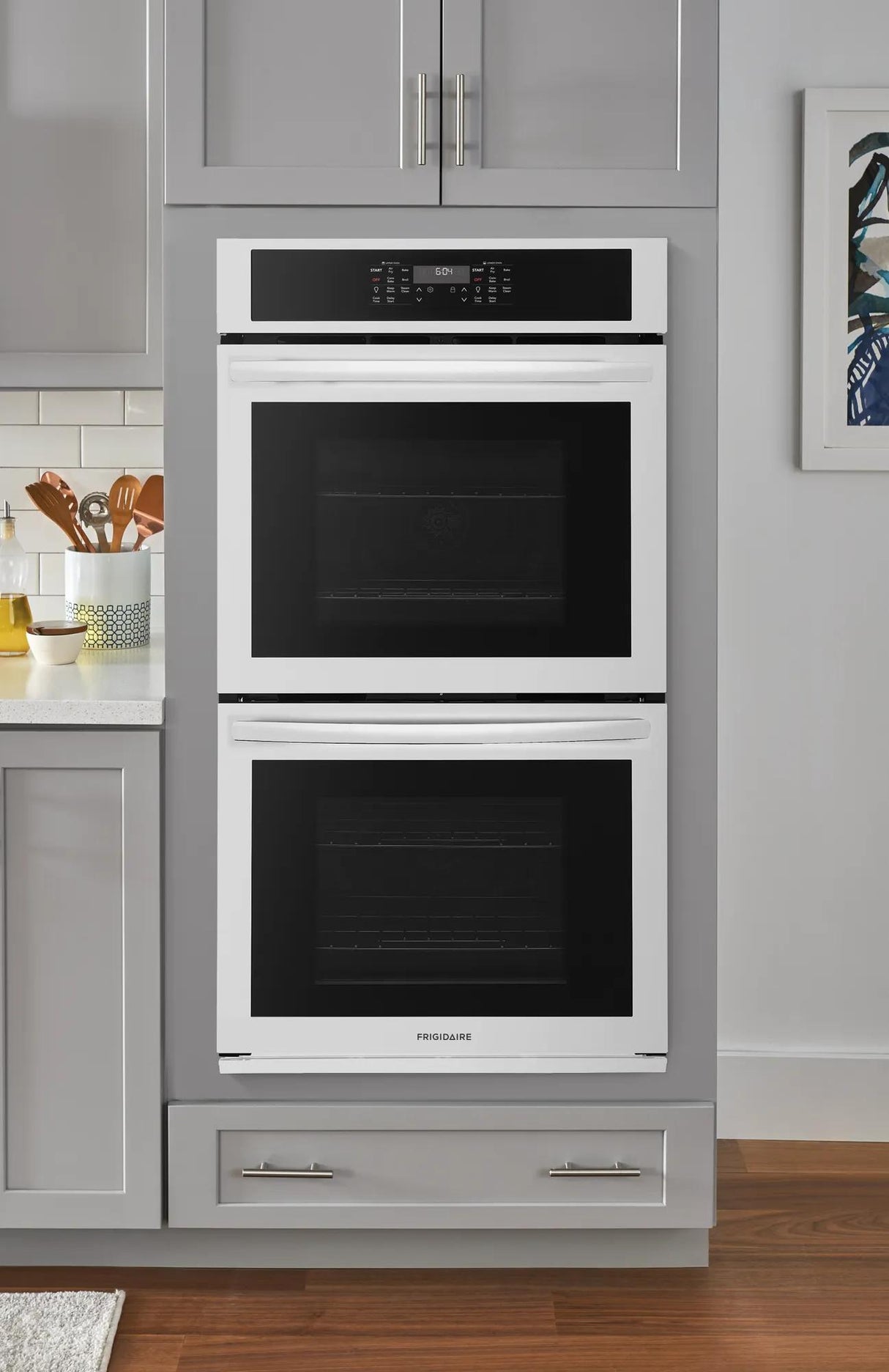 Frigidaire 27" Double Electric Wall Oven with Convection, White - FCWD2730AW