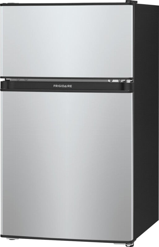 Frigidaire 3.1 Cu. Ft. Compact Refrigerator - (FFPS3133UM) - FRIGIDAIRE