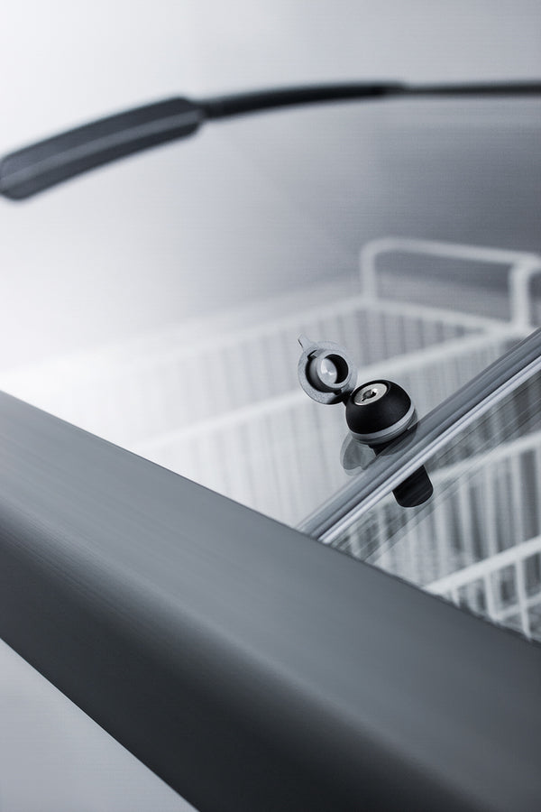 6 Cu.Ft. Chest Freezer - (FOCUS73)