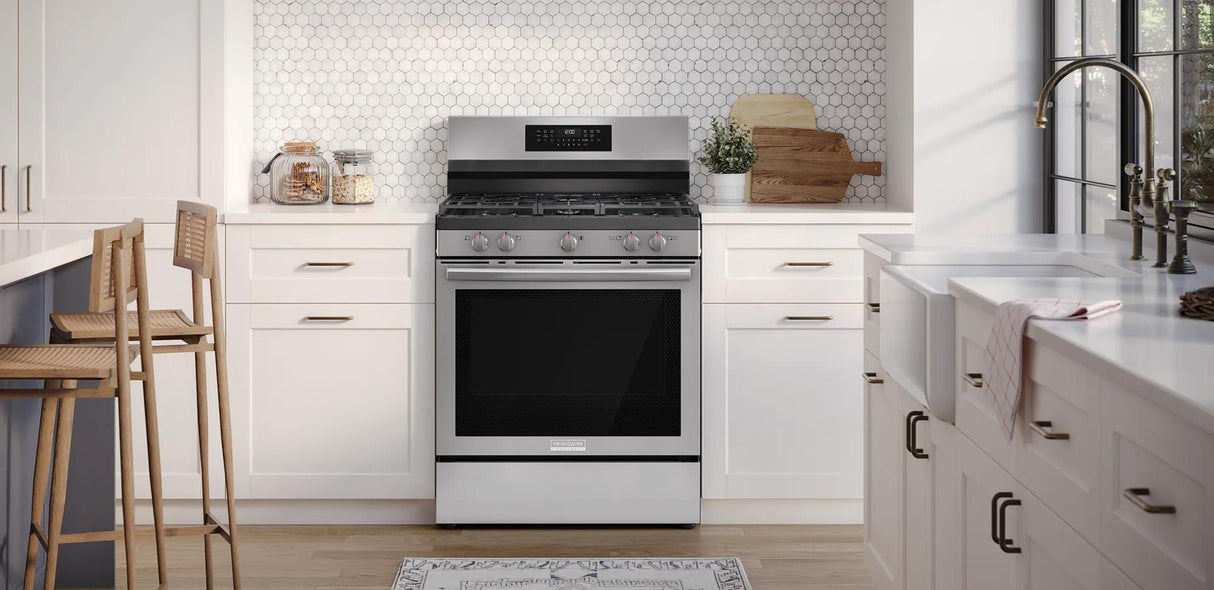 Frigidaire Gallery 30" Freestanding Gas Range with Total Convection &amp; Air Fry, 5.1 Cu. Ft., Stainless Steel - GCRG3059BF