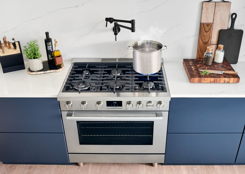 800 Series Dual Fuel Freestanding Range 36" Stainless Steel - (HDS8655U) - BOSCH