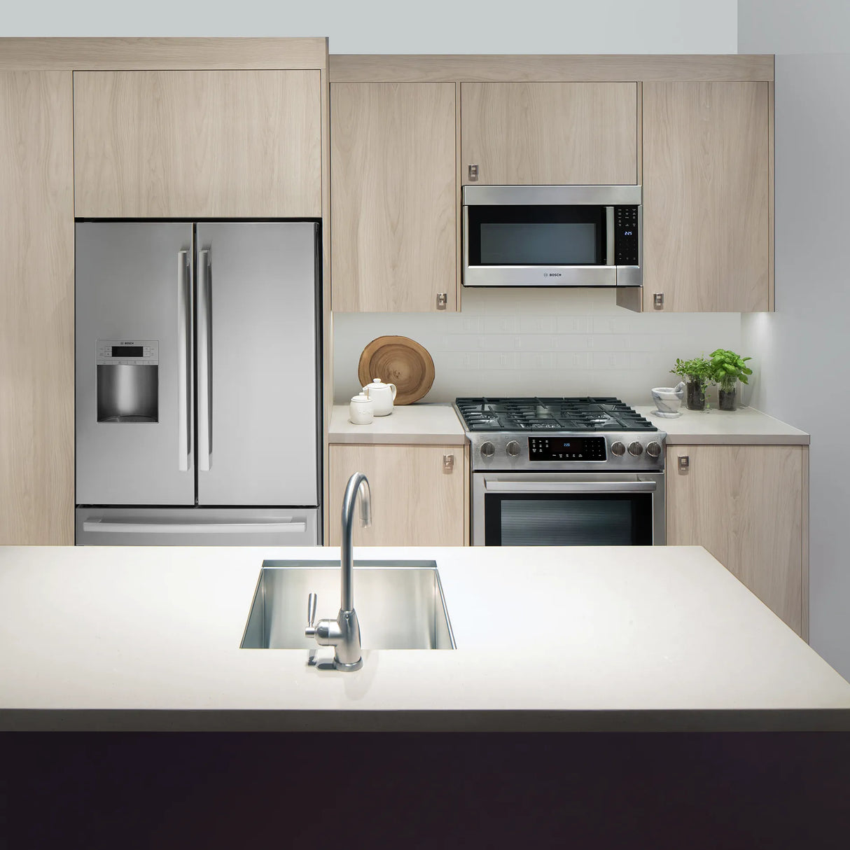 500 Series OTR - (HMV5053U) - BOSCH