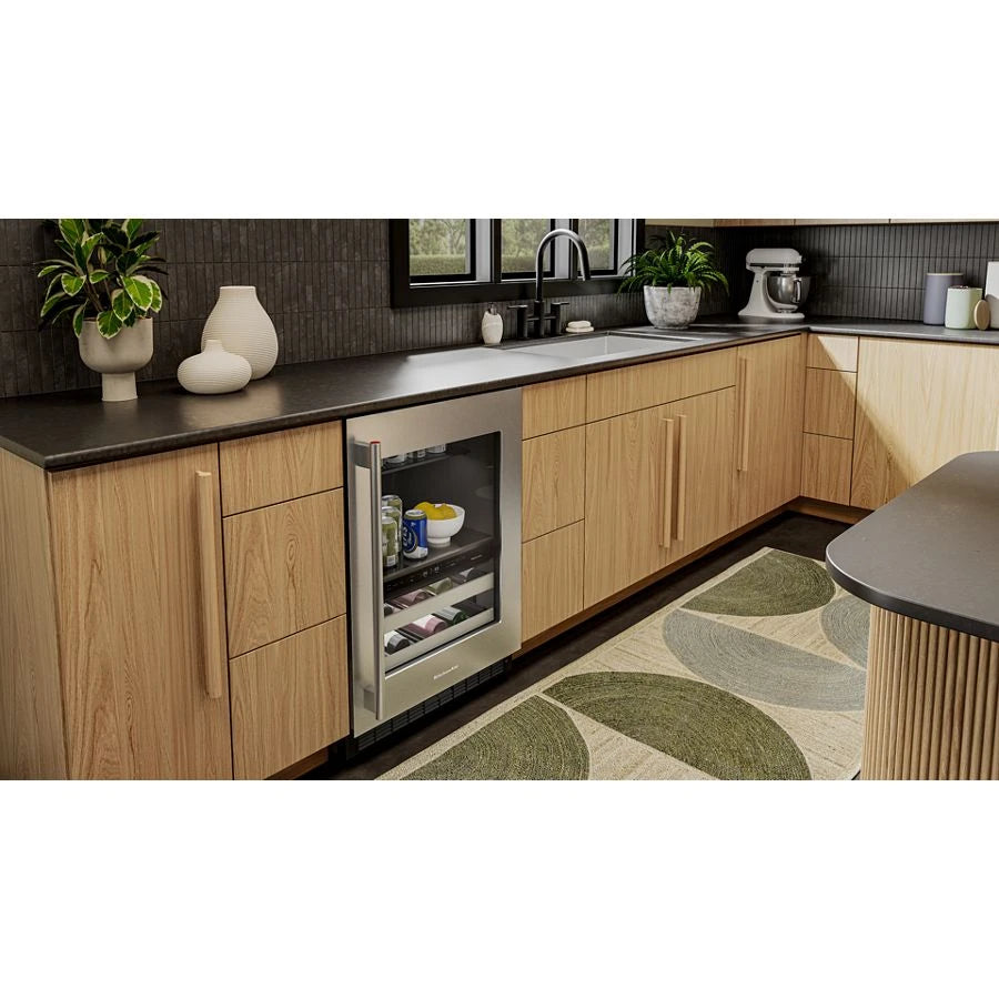 24" Beverage Center with Glass Door and Metal-Front Racks - (KUBR524SSB)