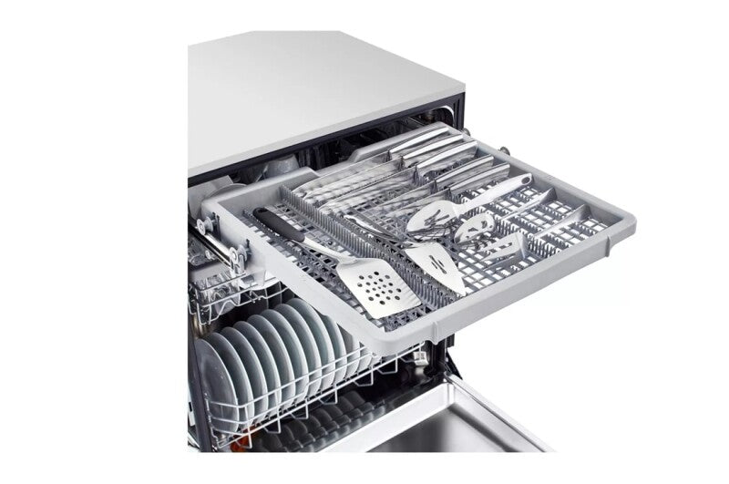 Front Control Smart wi-fi Enabled Dishwasher with QuadWash™ - (LDF5678SS)
