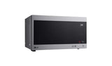 0.9 cu. ft. NeoChef(TM) Countertop Microwave with Smart Inverter and EasyClean(R) - (LMC0975ST) - LG