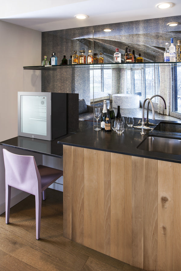 16" Wide Compact Minibar - (MB13GLSSLHD)