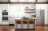 Bosch NGM8659UC gas cooktop in kitchen