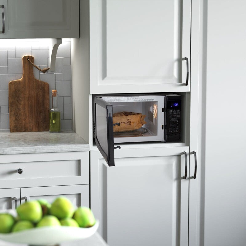 0.9 cu. ft. Microwave Oven - (MT09V0W) - AVANTI
