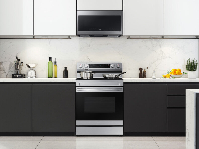 6.3 cu. ft. Smart Freestanding ENERGY STAR® Certified Electric Range with Air Fry in Stainless Steel - (NE63D6511SRAA) - SAMSUNG
