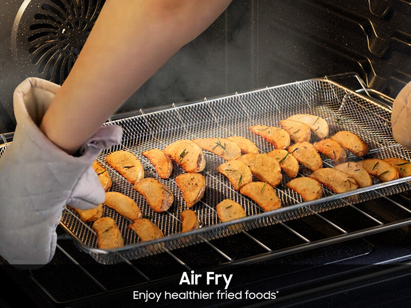 Bespoke 6.3 cu. ft. Smart Slide-In Electric Range with Air Fry & Precision Knobs in Stainless Steel - (NSE6DG8300SRAA)
