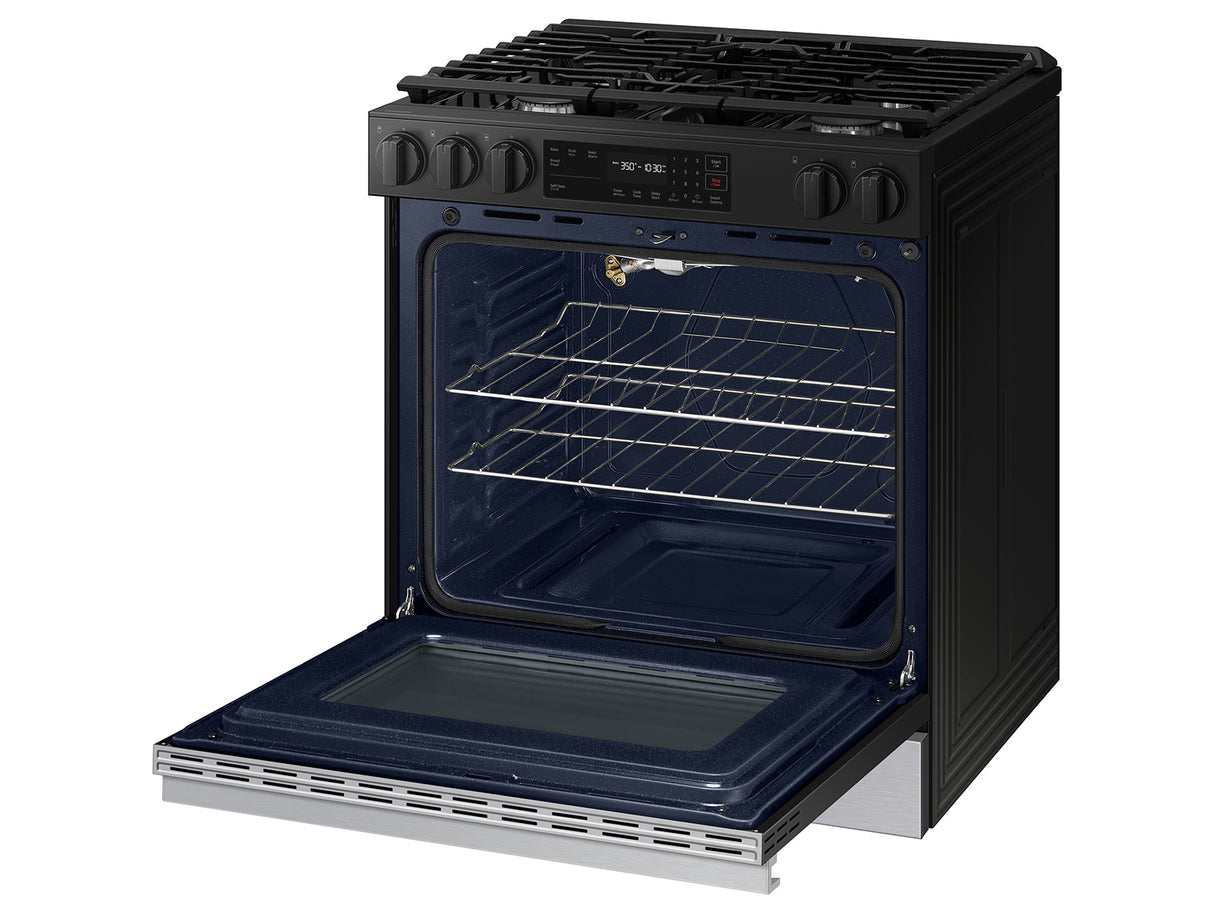 Bespoke 6.0 cu. ft. Smart Slide-In Gas Range with Precision Knobs in Stainless Steel - (NSG6DG8100SRAA)