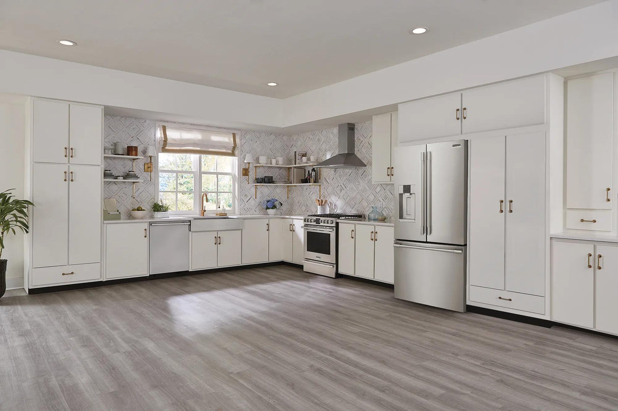 Frigidaire Professional PRFC2383AF – lifestyle