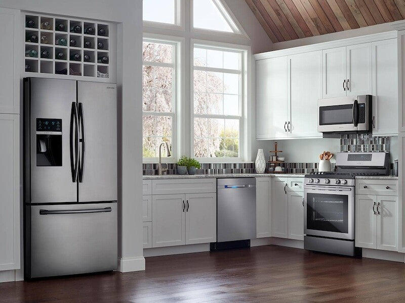 28 cu. ft. Food Showcase 3-Door French Door Refrigerator in Stainless Steel - (RF28HDEDBSR) - SAMSUNG