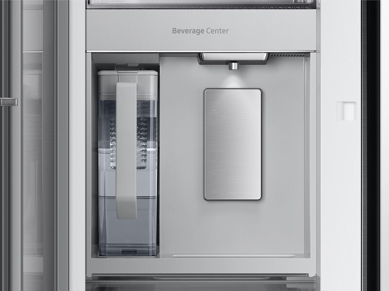 Bespoke 3-Door French Door Refrigerator (30 cu. ft.) ? with Family Hub Panel - (RF30BB6900AWAA)