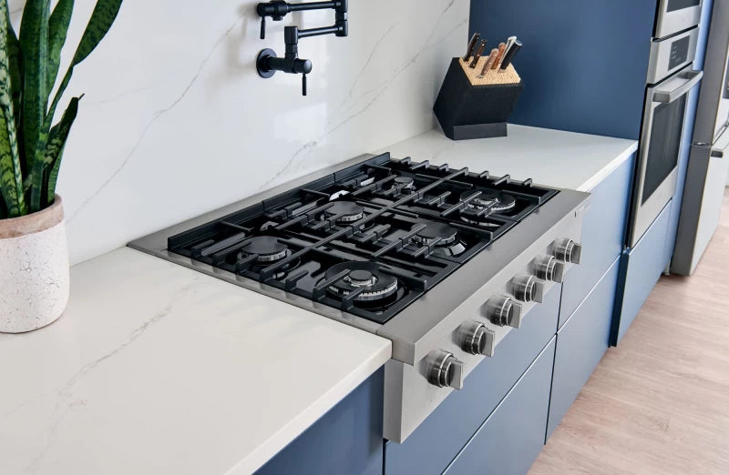 800 Series Gas Rangetop 36" Stainless steel - (RGM8658UC) - BOSCH