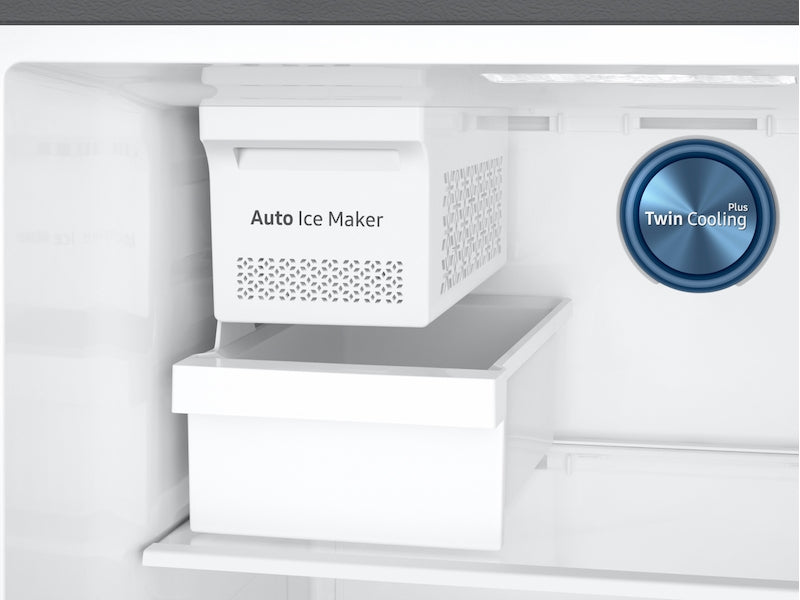 18 cu. ft. Top Freezer Refrigerator with FlexZone and Ice Maker in Stainless Steel - (RT18M6215SRAA)