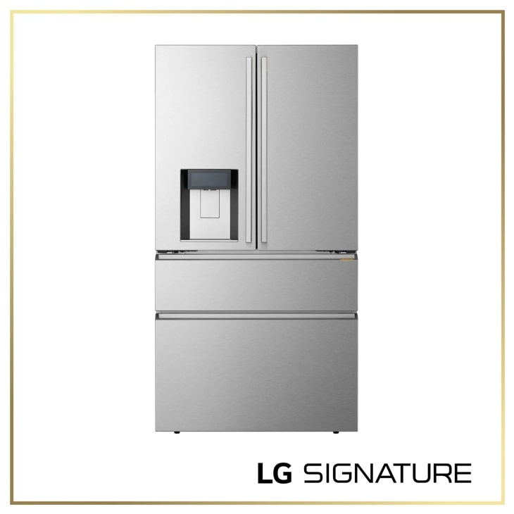 LG SIGNATURE UM22WZH98S 4-Door French Door Refrigerator front view