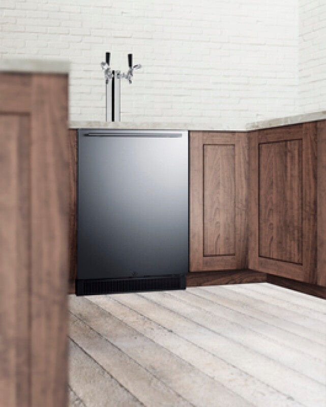24" Wide Built-In Kegerator with TapLock - (SBC677BITWINTL)
