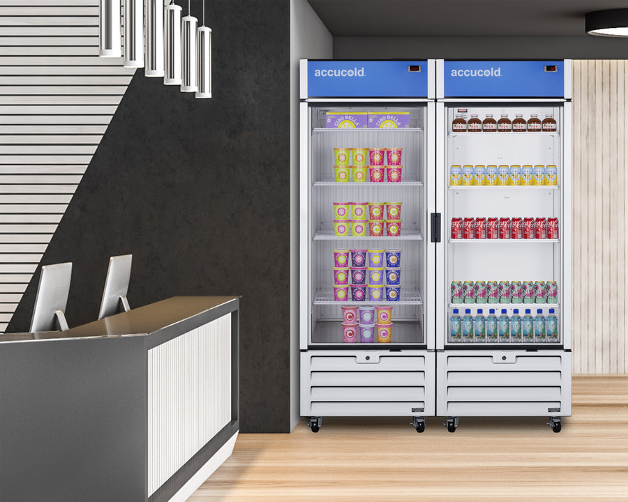 30" Wide Commercial Beverage Refrigerator - (SCRR261G)