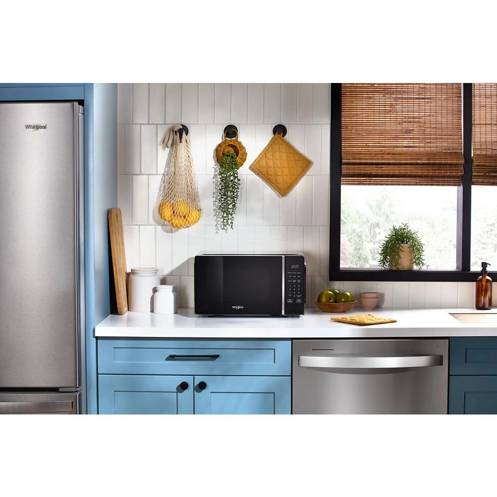 0.7 cu. ft. Black Countertop Microwave With Steam Clean - 700 watt - (WMCS3018RB)