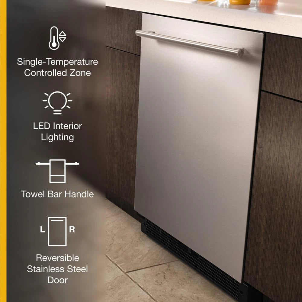 24-inch Wide Undercounter Refrigerator with Towel Bar Handle - 5.1 cu. ft. - (WUR35X24HZ)