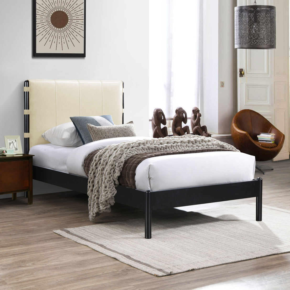 Abigail - Bed
