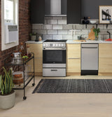 GE UVW7241SNSS range hood detail view