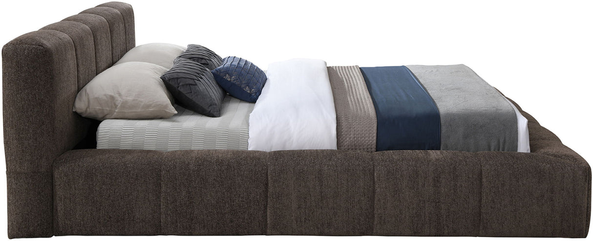 Carlin - Bed