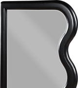Winnie - Mirror