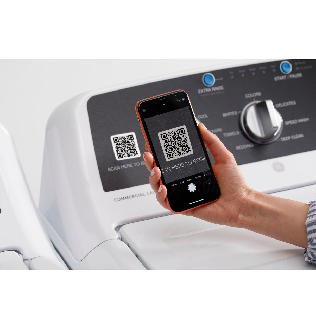 GE(R) 7.4 cu. ft. Capacity aluminized alloy drum Commercial Gas Dryer with Sensor Dry, Built-In App Payment System SITE WIFI REQUIRED - (VTD52GASRWB)