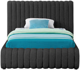 Nash - Bed