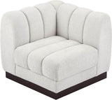 Quinn - Corner Chair