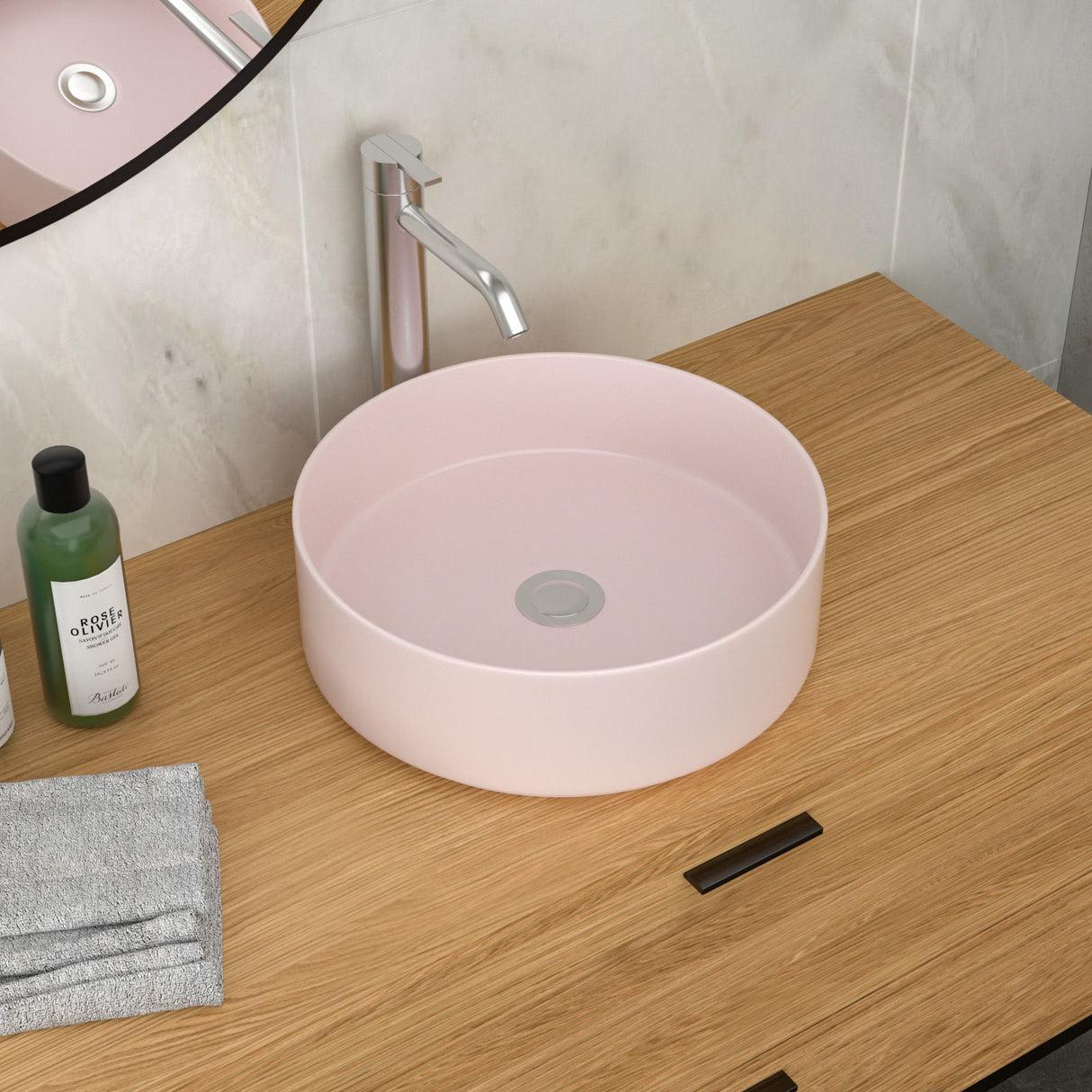 Elegant Ceramic Vessel Bathroom Sink With Stain Resistant Finish