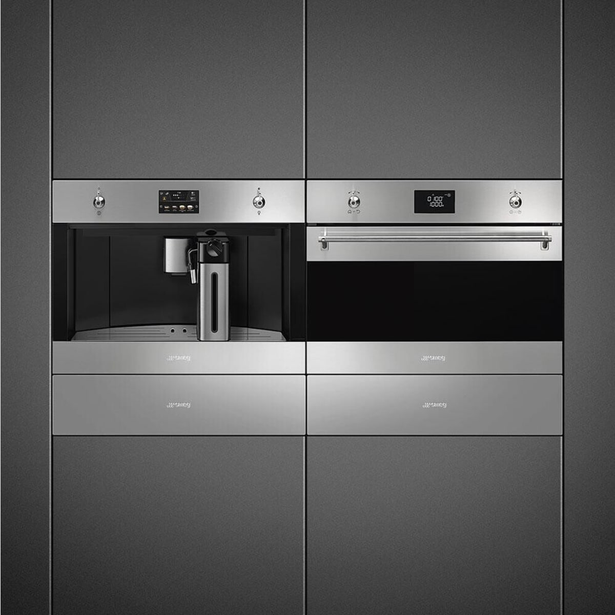 Smeg Classic Design CMSU4303X 24" Built-In Fully Automatic Coffee Machine