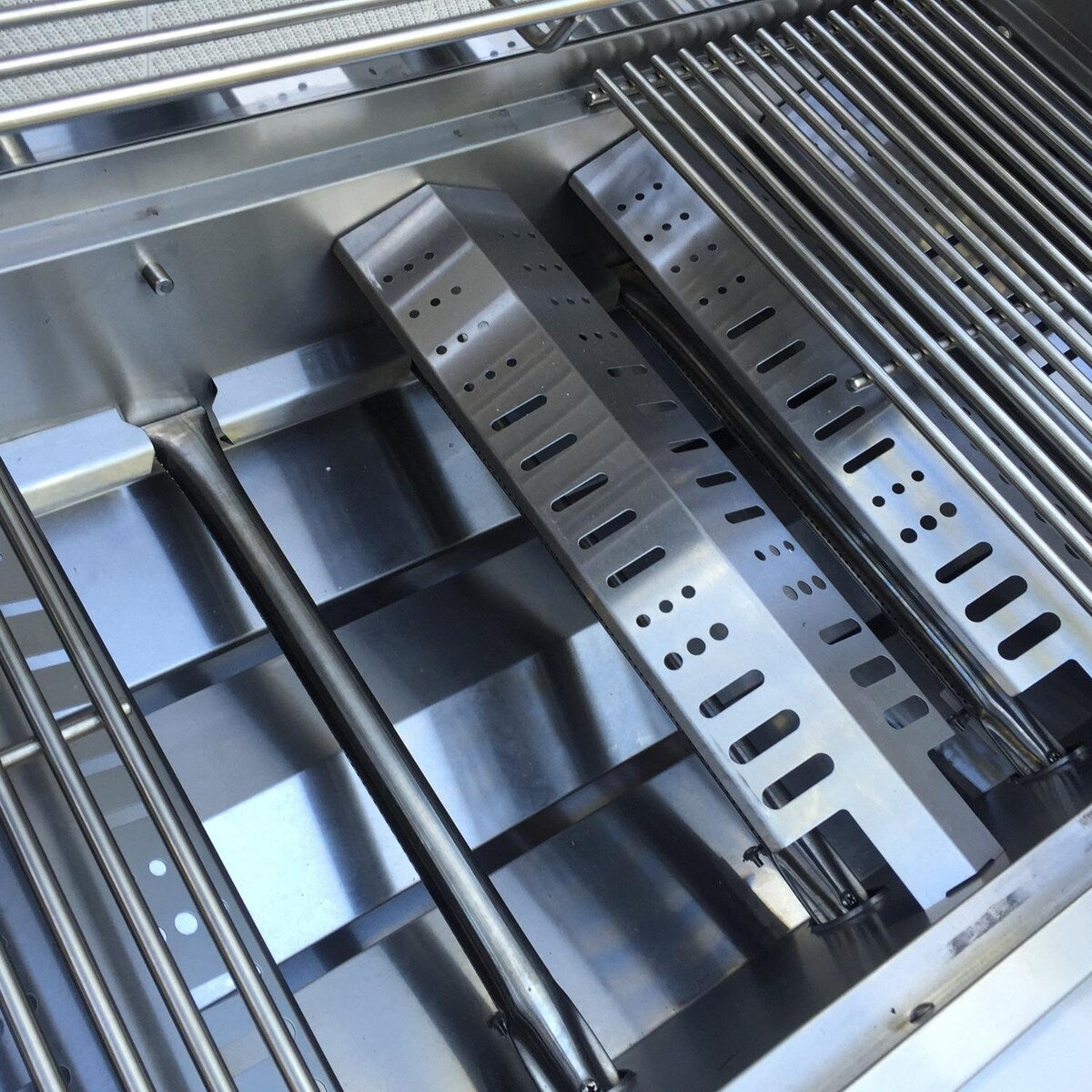 Mont Alpi Black Series 8 Ft Propane Outdoor Kitchen Island w/ Side Burner & Fridge - MAi805-BSSFC