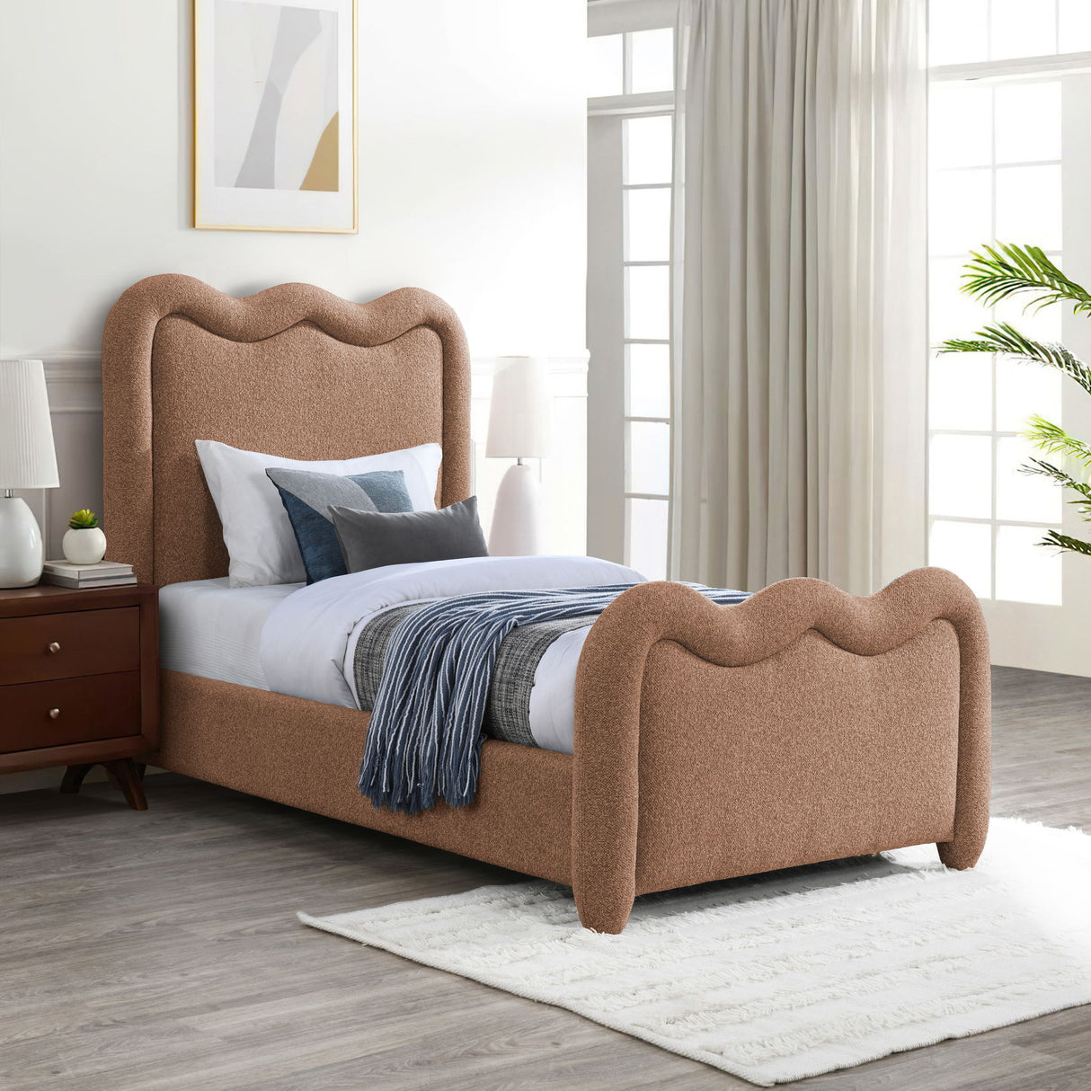Gavin - Bed