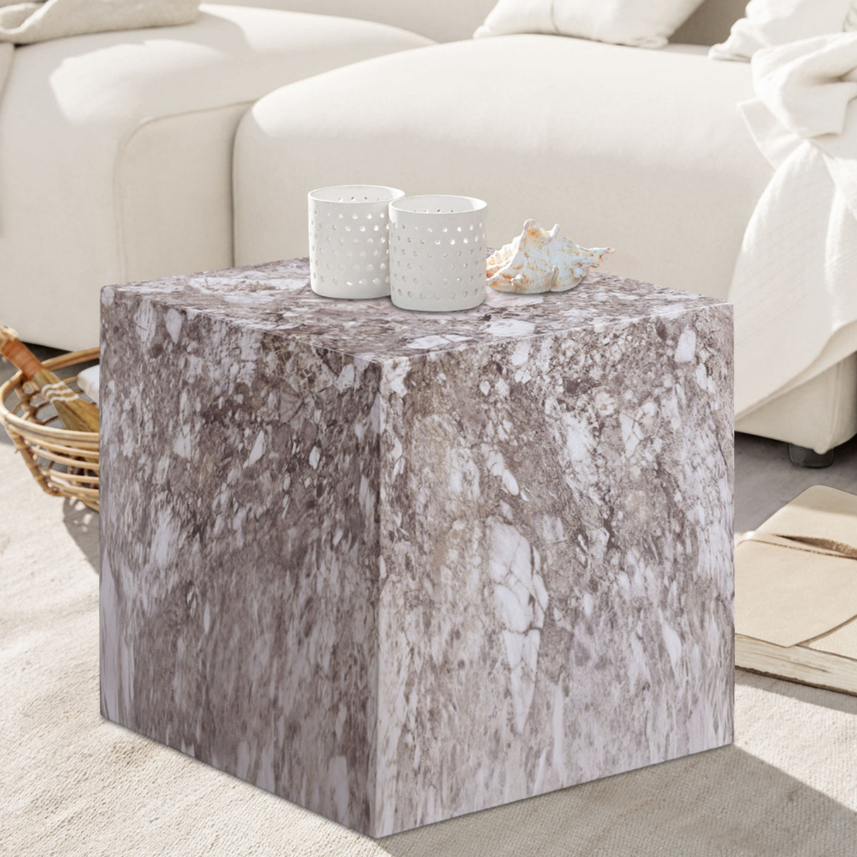 Piazza - Table