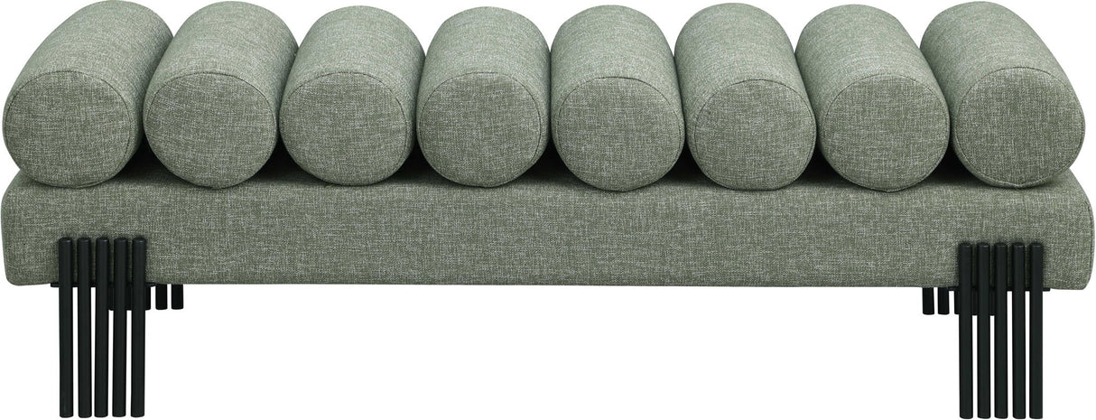 Akeela - Bench