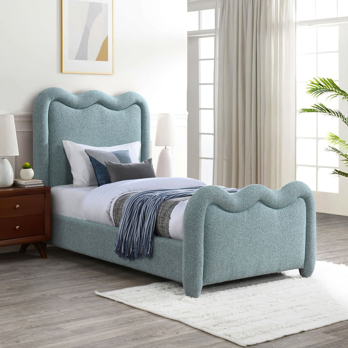 Gavin - Bed