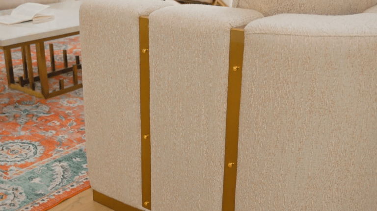 HD-3183 - Loveseat - Beige / Gold