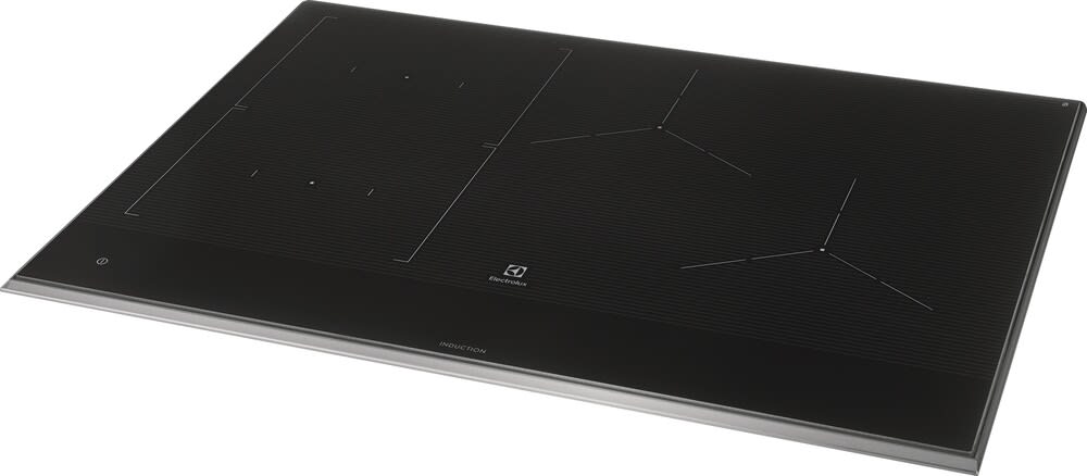 Electrolux ECCI3068AS 30 Inch Induction Cooktop right three-quarter view